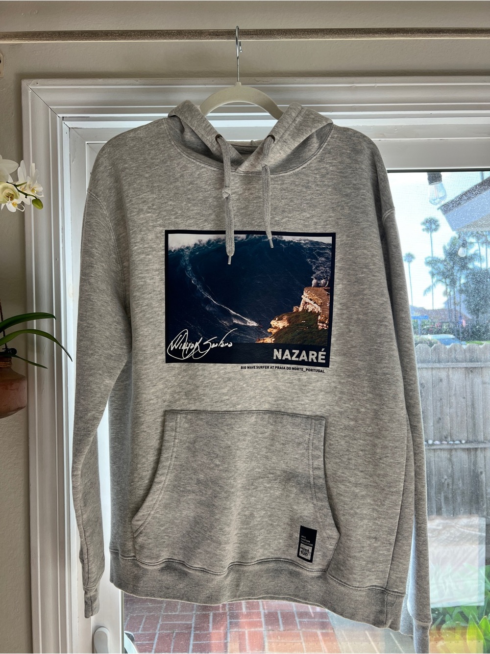 Nazaré, Portugal Men’s Hoodie
